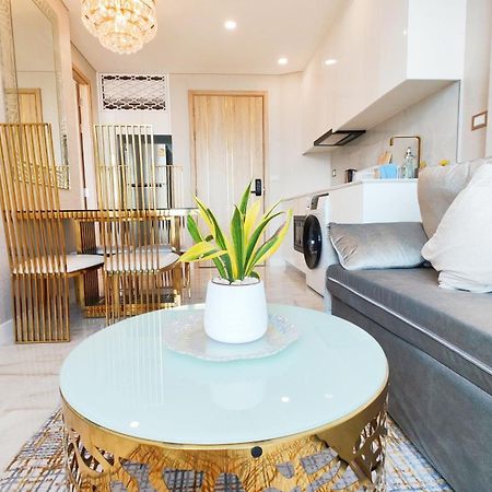 Apartamento The Astra Sky River Jomtien Exterior foto